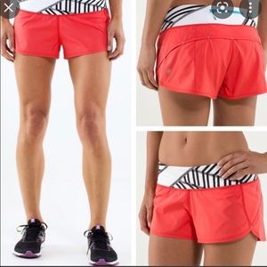 Lululemon speed shorts love red, size 6
